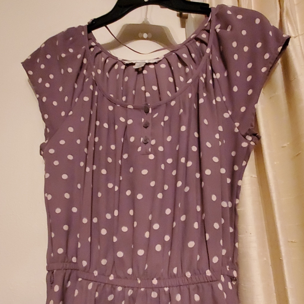 Dress - Picture 2 of 4